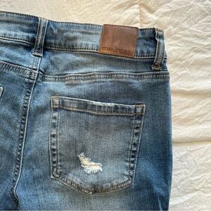 Maurices Capri Pants